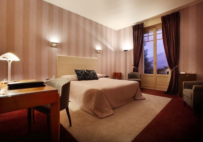 Hotel Ombremont Jean-Pierre Jacob Ле-Бурже-дю-Лак Экстерьер фото